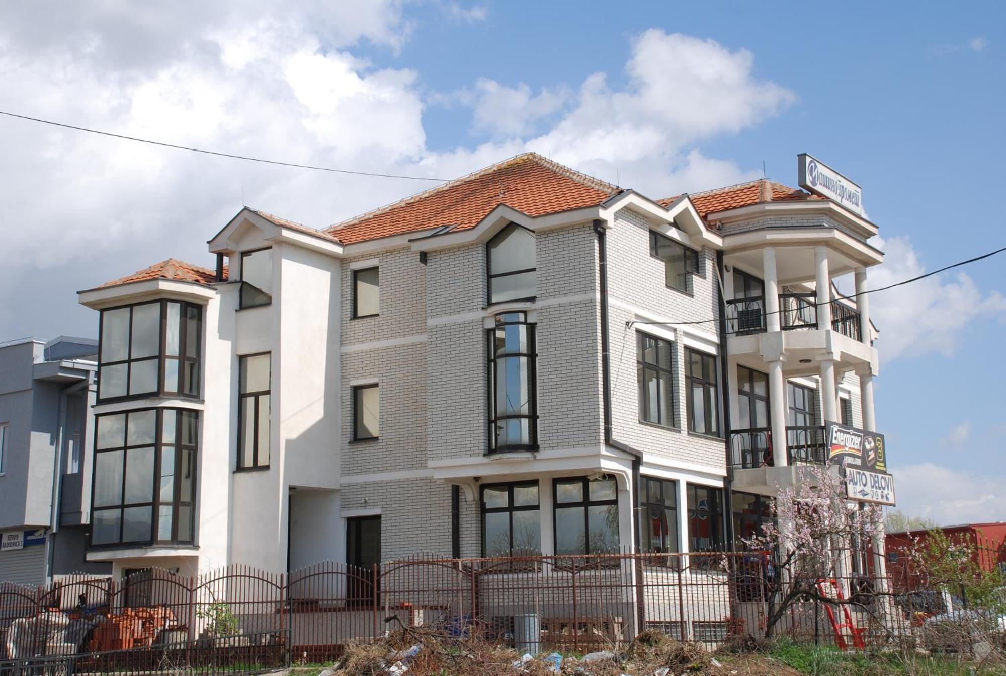 M Garni Hotel Vranje Buitenkant foto