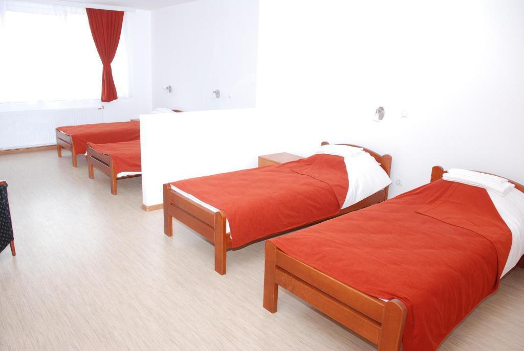 M Garni Hotel Vranje Kamer foto