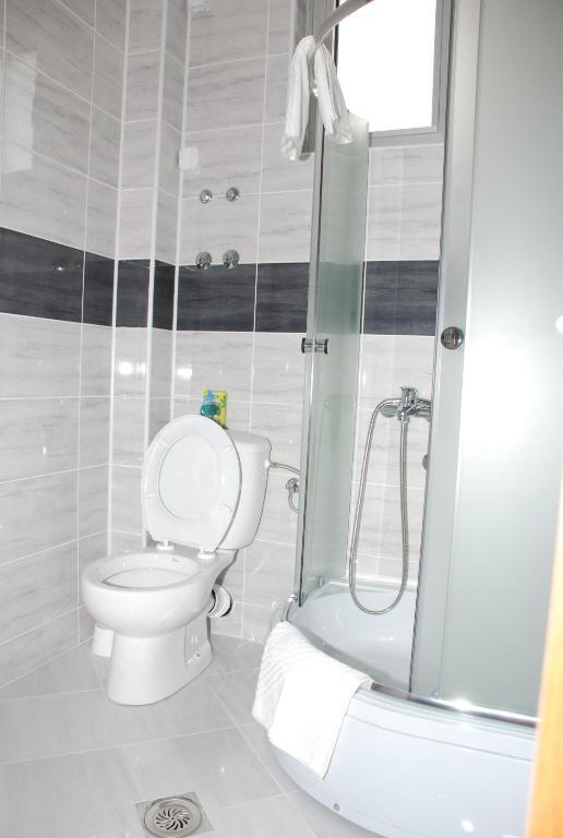 M Garni Hotel Vranje Kamer foto